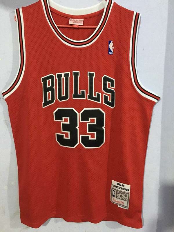 1997/98 Chicago Bulls PIPPEN #33 Red Classics Basketball Jersey (Stitched)