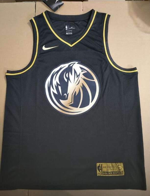 2020 Dallas Mavericks DONCIC #77 Black Gold Basketball Jersey (Stitched)