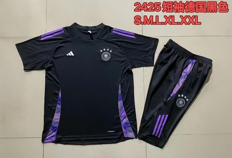 Thailand Quality(AAA) 2024 Germany Black Soccer Training Sets 03