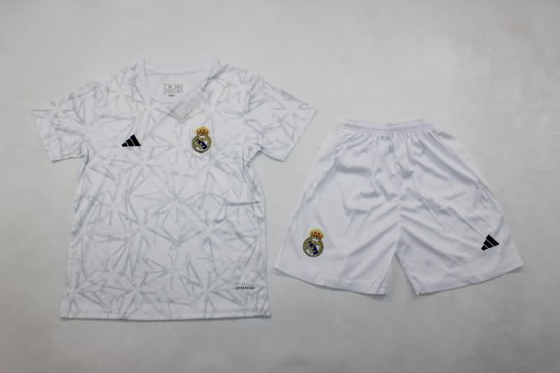 24/25 Real Madrid Training Kids Soccer Jersey And Shorts