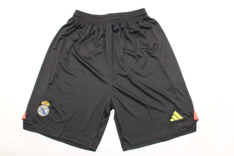 Thailand Quality(AAA) 2024/25 Real Madrid Goalkeeper Black Soccer Shorts