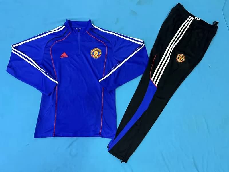 Thailand Quality(AAA) 24/25 Manchester United Blue Soccer Tracksuit 02
