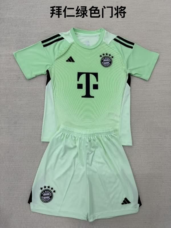 25/26 Bayern Munich Goalkeeper Green Soccer Jersey