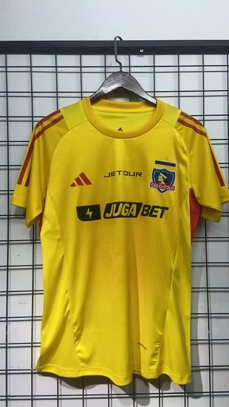Thailand Quality(AAA) 2025 Colo Colo Goalkeeper Yellow Soccer Jersey