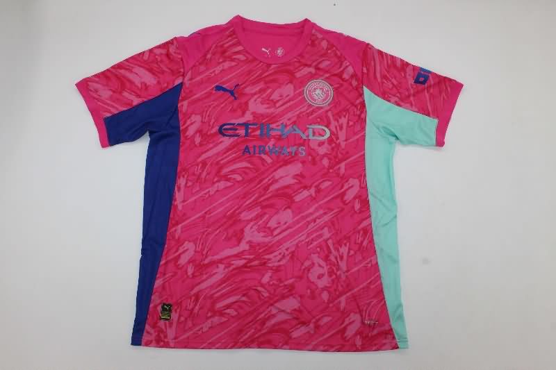 Thailand Quality(AAA) 25/26 Manchester City Goalkeeper Pink Soccer Jersey