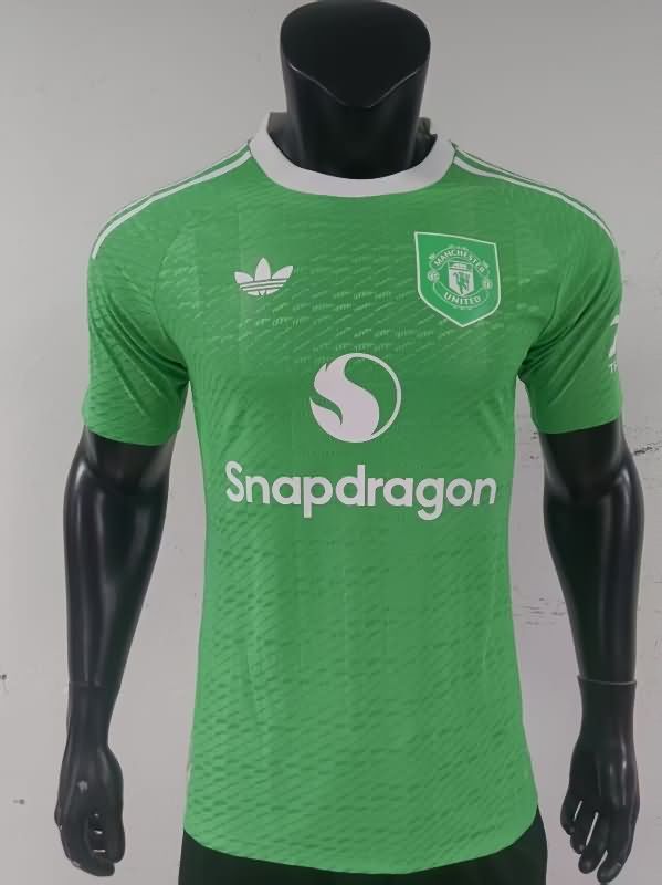 Thailand Quality(AAA) 25/26 Manchester United Goalkeeper Green Soccer Jersey(Player)