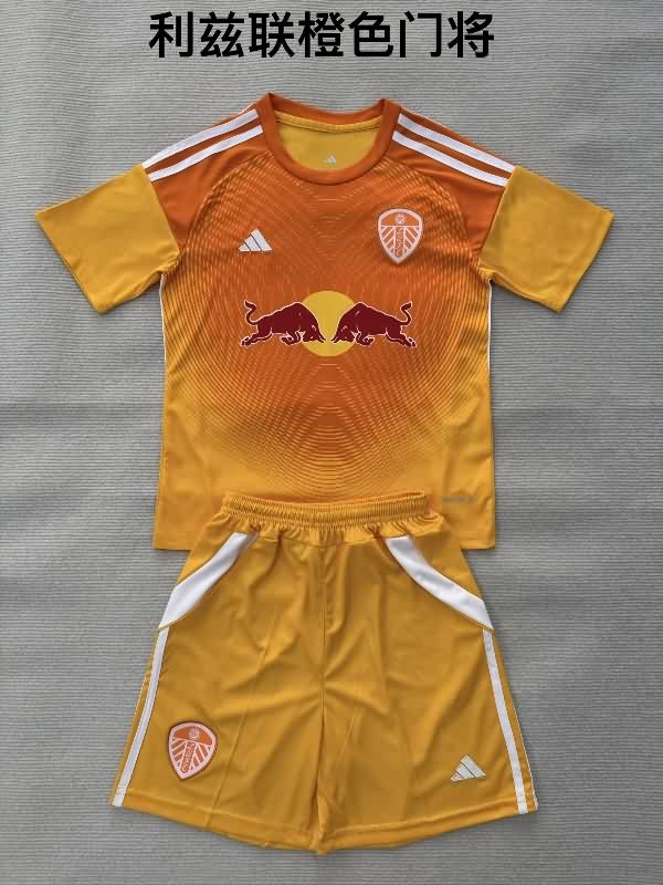 25/26 Leeds United Goalkeeper Orange Kids Soccer Jersey And Shorts