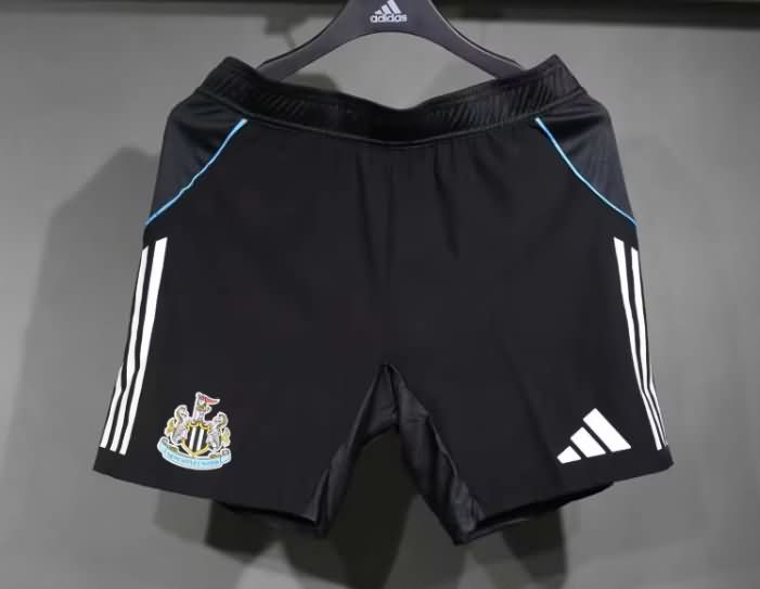 Thailand Quality(AAA) 25/26 Newcastle United Black Soccer Shorts (Player)