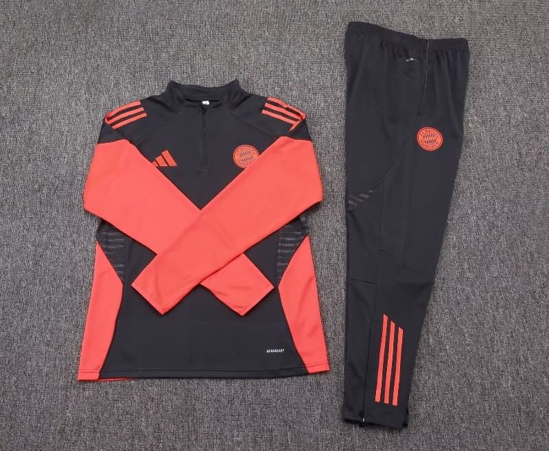 Thailand Quality(AAA) 25/26 Bayern Munich Black Soccer Tracksuit 02