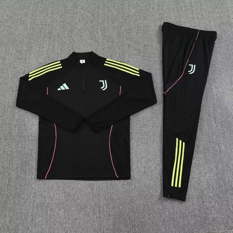 Thailand Quality(AAA) 25/26 Juventus Black Soccer Tracksuit 02