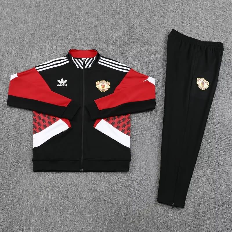 Thailand Quality(AAA) 25/26 Manchester United Black Soccer Tracksuit 03