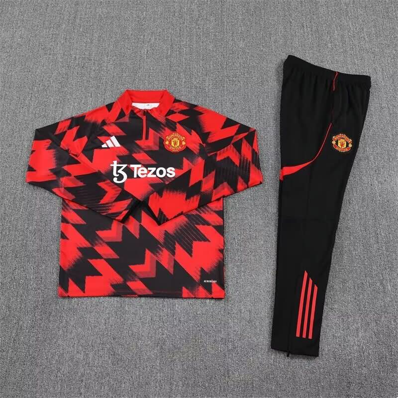 Thailand Quality(AAA) 25/26 Manchester United Red Black Soccer Tracksuit