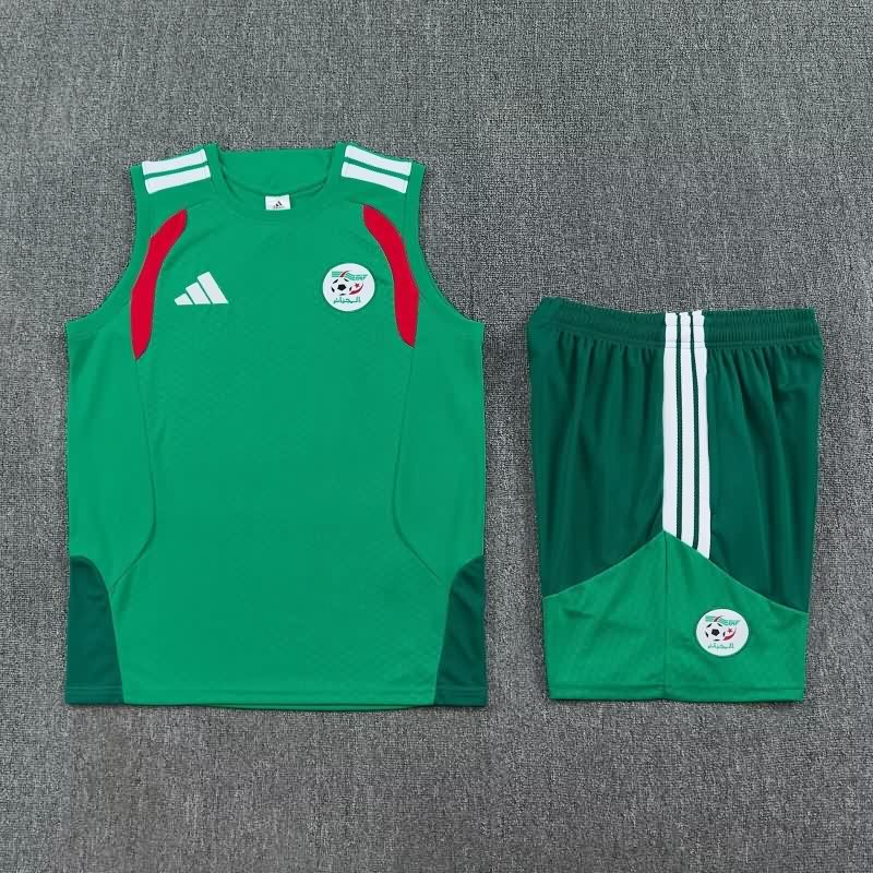 Thailand Quality(AAA) 2026 Algeria Green Soccer Training Sets