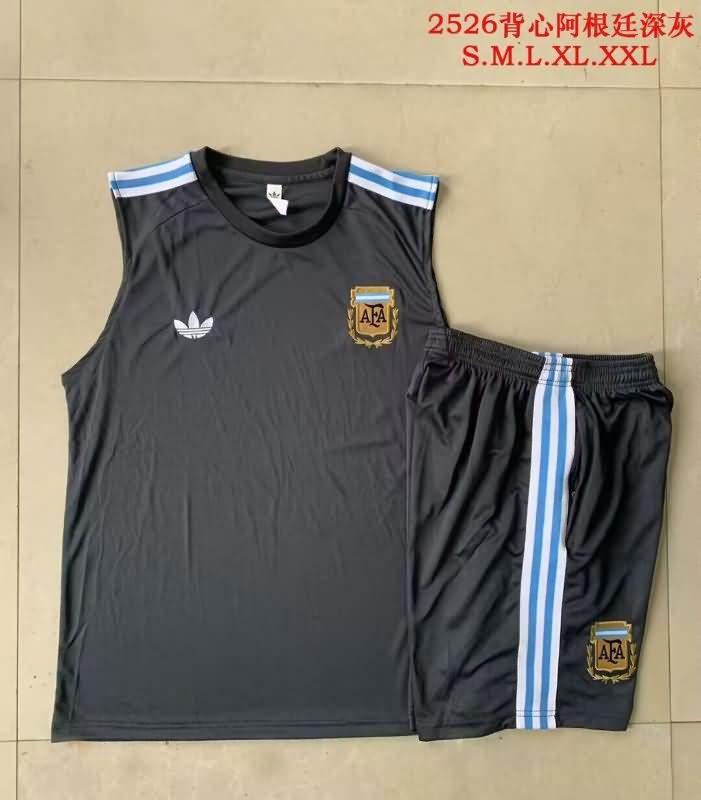 Thailand Quality(AAA) 2025 Argentina Dark Grey Soccer Training Sets
