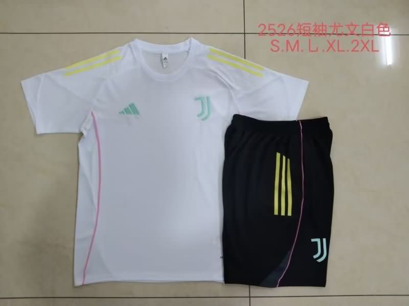Thailand Quality(AAA) 25/26 Juventus White Soccer Training Sets 04