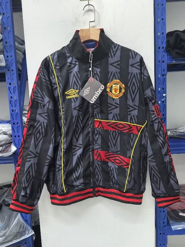 Thailand Quality(AAA) 25/26 Manchester United Black Soccer Windbreaker 02