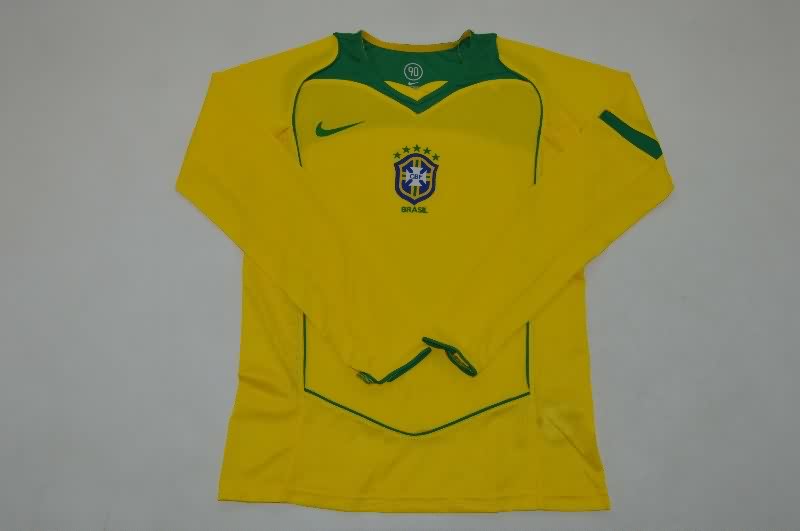 Thailand Quality(AAA) 2004 Brazil Home Retro Long Sleeve Soccer Jersey