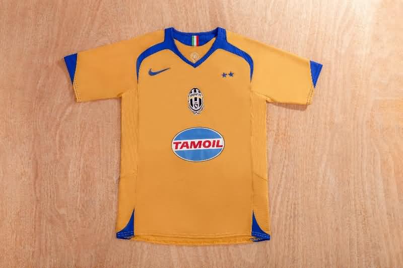 Thailand Quality(AAA) 2005/06 Juventus Away Retro Soccer Jersey