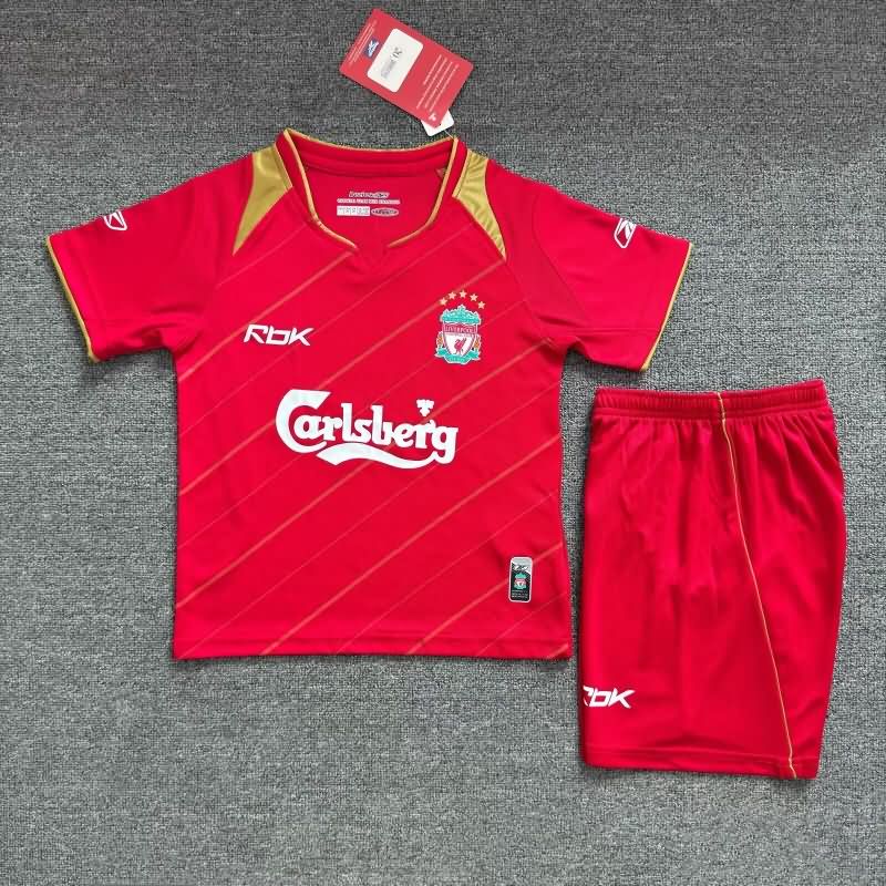 2005/06 Liverpool Home Kids Soccer Jersey And Shorts