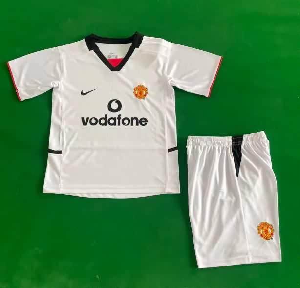 2002/03 Manchester United Away Kids Soccer Jersey And Shorts