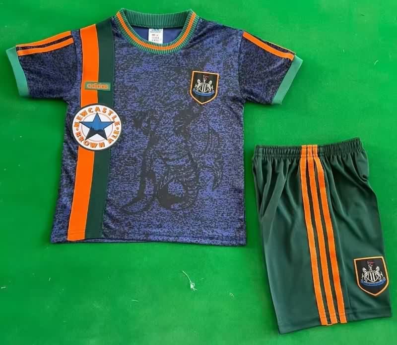 1997/98 Newcastle United Away Kids Soccer Jersey And Shorts